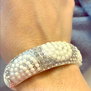 Silver and white bracelet